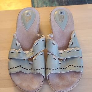 Clarks Women's Sandals in Soft Green and Beige